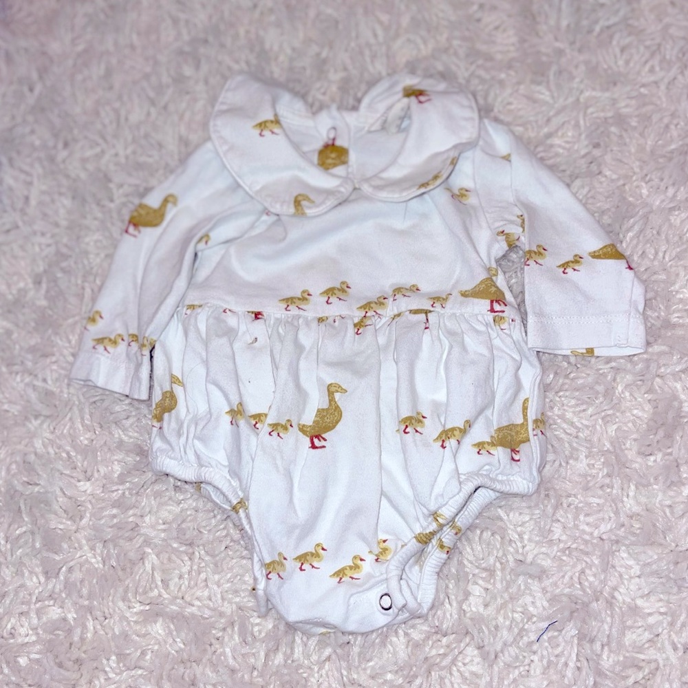 Kate Quinn duck one piece 0-3 months